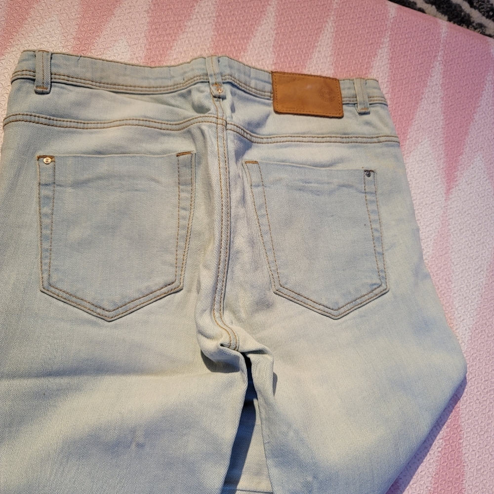 Jeans - Picture 3 of 3